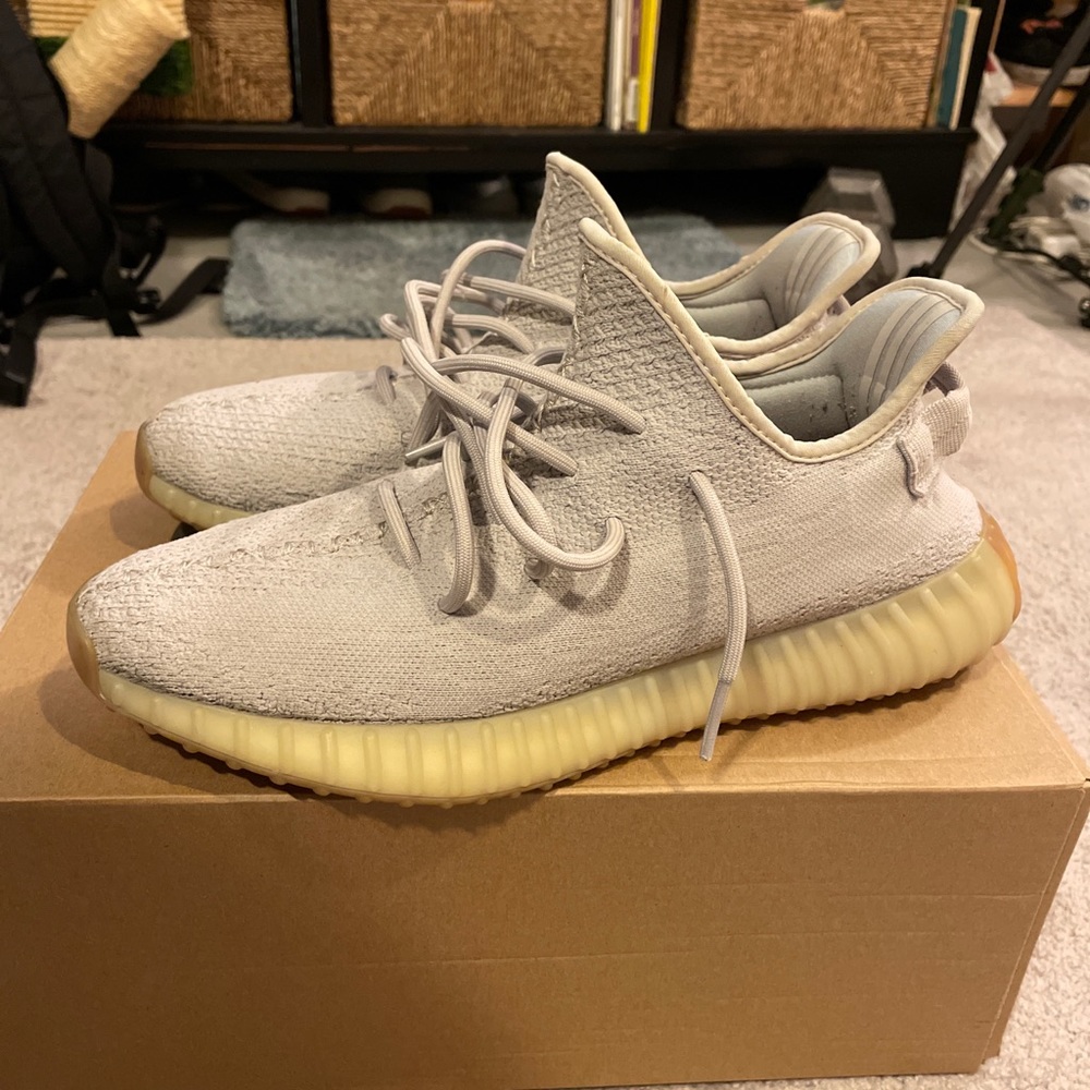 Yeezy boost 350 v2 Sesame